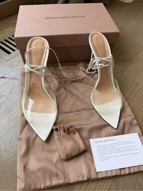Gianvito Rossi Women's White Pointed Lace-Up skye heels size 41